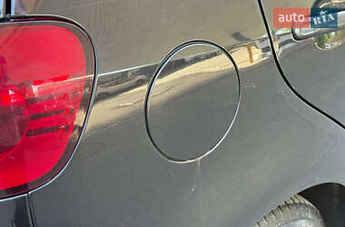 Хэтчбек Volkswagen Golf Plus 2005 в 