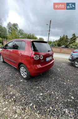 Хетчбек Volkswagen Golf Plus 2010 в 