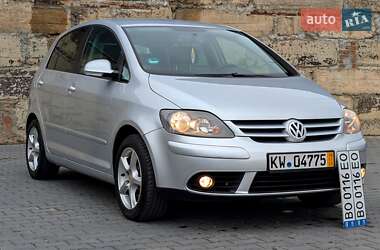 Хэтчбек Volkswagen Golf Plus 2006 в 