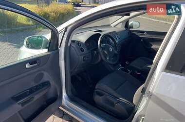 Хэтчбек Volkswagen Golf Plus 2008 в 