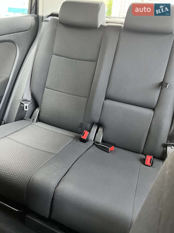 Хетчбек Volkswagen Golf Plus 2010 в Нововолинську