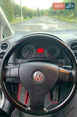 Хэтчбек Volkswagen Golf Plus 2005 в 