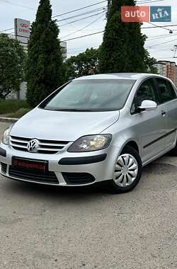 Хетчбек Volkswagen Golf Plus 2005 в Сумах
