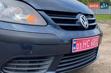 Хэтчбек Volkswagen Golf Plus 2005 в 