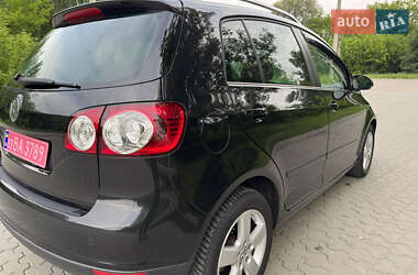 Хэтчбек Volkswagen Golf Plus 2009 в 
