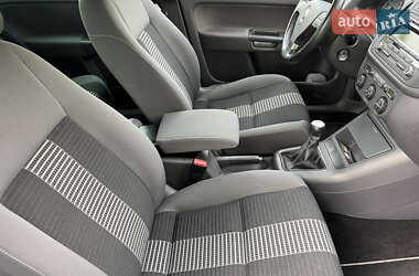 Хэтчбек Volkswagen Golf Plus 2009 в 