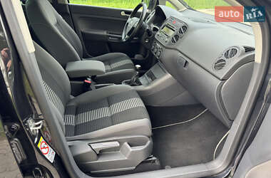 Хэтчбек Volkswagen Golf Plus 2009 в 