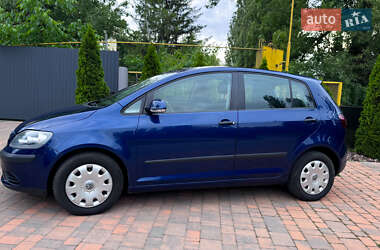 Хэтчбек Volkswagen Golf Plus 2005 в 