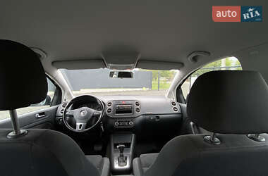 Хэтчбек Volkswagen Golf Plus 2009 в 
