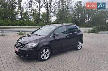Хетчбек Volkswagen Golf Plus 2008 в 