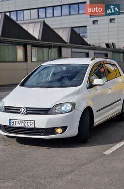 Хэтчбек Volkswagen Golf Plus 2011 в 