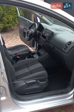Хэтчбек Volkswagen Golf Plus 2008 в 