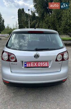 Хэтчбек Volkswagen Golf Plus 2005 в 