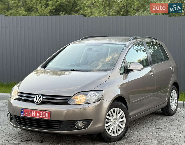 Хэтчбек Volkswagen Golf Plus 2010 в Львове