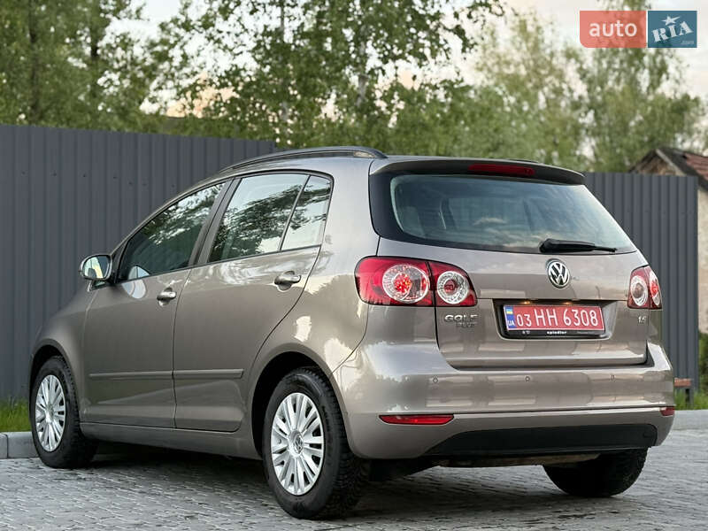 Хэтчбек Volkswagen Golf Plus 2010 в Львове