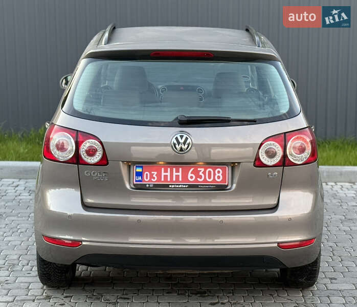 Хэтчбек Volkswagen Golf Plus 2010 в Львове