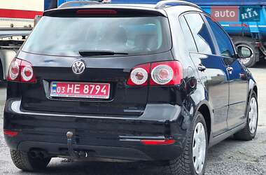 Хэтчбек Volkswagen Golf Plus 2010 в 