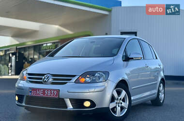 Хэтчбек Volkswagen Golf Plus 2007 в 
