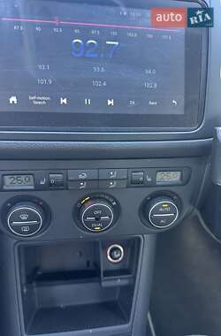 Хэтчбек Volkswagen Golf Plus 2008 в 