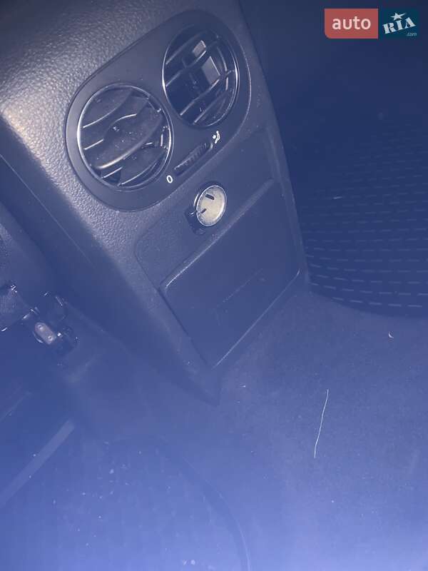 Хэтчбек Volkswagen Golf Plus 2010 в Тальном