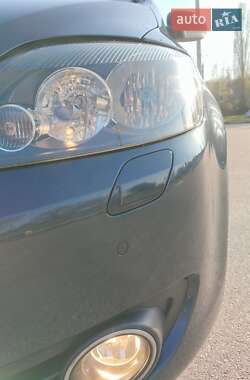 Хэтчбек Volkswagen Golf Plus 2009 в 