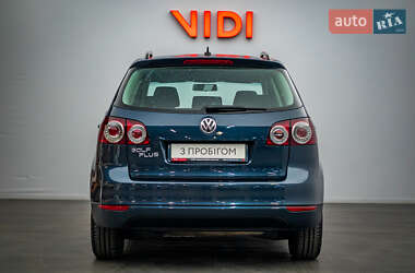 Хэтчбек Volkswagen Golf Plus 2009 в 