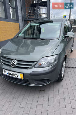 Хэтчбек Volkswagen Golf Plus 2005 в Узине