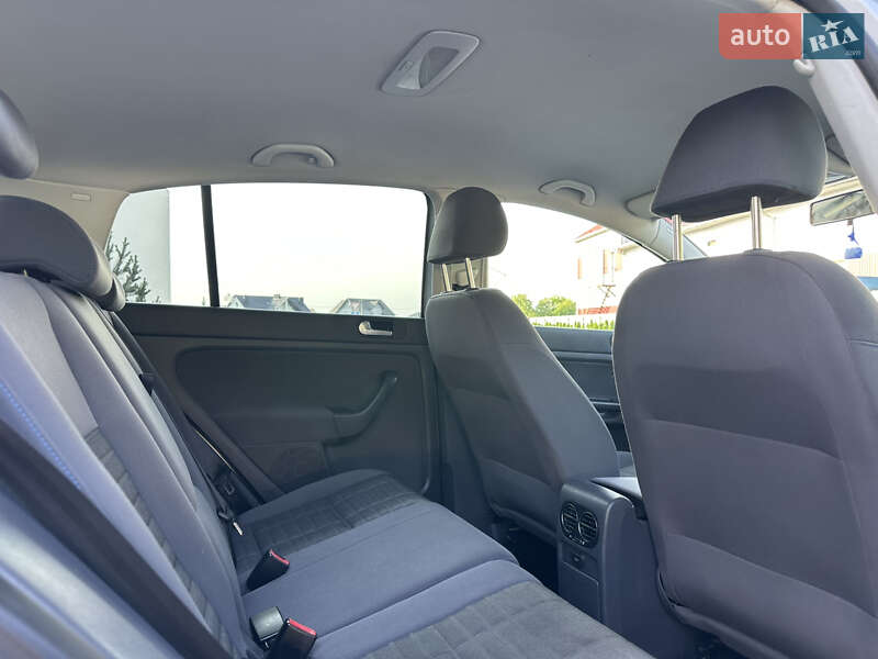 Хетчбек Volkswagen Golf Plus 2008 в Луцьку