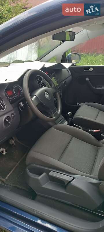 Хэтчбек Volkswagen Golf Plus 2005 в Глыбокой