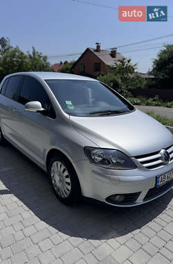 Хэтчбек Volkswagen Golf Plus 2006 в 