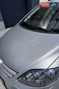 Хэтчбек Volkswagen Golf Plus 2006 в 
