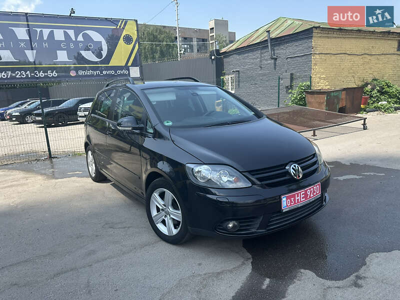 Хетчбек Volkswagen Golf Plus 2009 в Ніжині