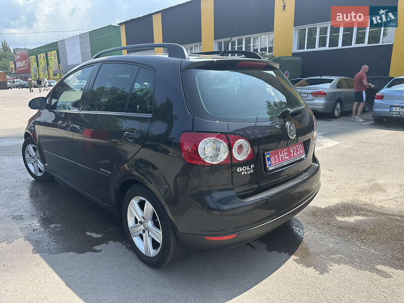 Хетчбек Volkswagen Golf Plus 2009 в Ніжині
