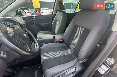 Хэтчбек Volkswagen Golf Plus 2009 в 
