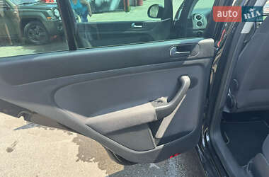 Хэтчбек Volkswagen Golf Plus 2009 в 