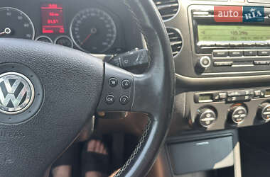 Хэтчбек Volkswagen Golf Plus 2009 в 