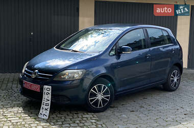 Хэтчбек Volkswagen Golf Plus 2005 в 