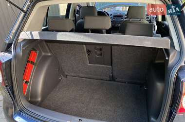 Хэтчбек Volkswagen Golf Plus 2005 в 