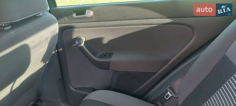 Хэтчбек Volkswagen Golf Plus 2009 в Луцке