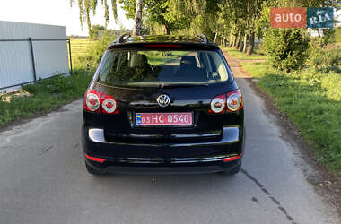 Хэтчбек Volkswagen Golf Plus 2010 в 