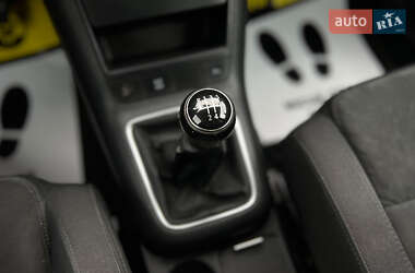 Хетчбек Volkswagen Golf Plus 2009 в 