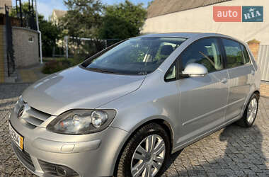 Хэтчбек Volkswagen Golf Plus 2006 в 