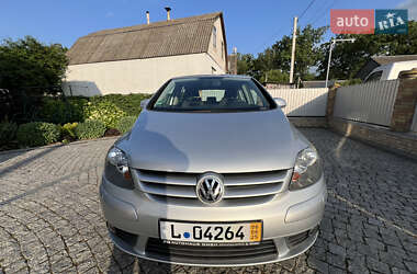 Хэтчбек Volkswagen Golf Plus 2006 в 