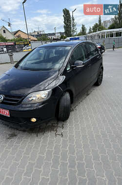 Хэтчбек Volkswagen Golf Plus 2006 в 