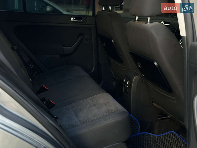 Хетчбек Volkswagen Golf Plus 2009 в Івано-Франківську