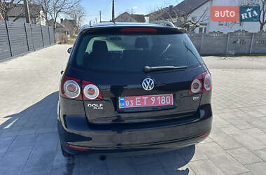 Хэтчбек Volkswagen Golf Plus 2012 в 
