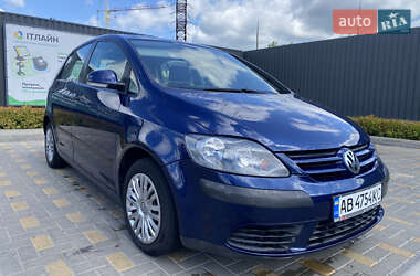 Хэтчбек Volkswagen Golf Plus 2006 в 