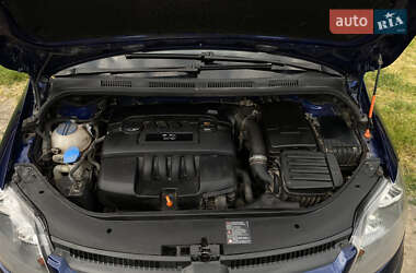 Хэтчбек Volkswagen Golf Plus 2006 в 