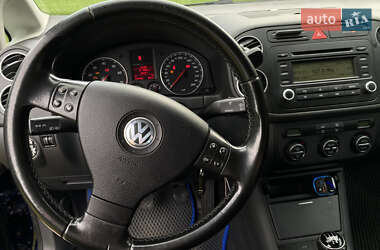 Хэтчбек Volkswagen Golf Plus 2006 в 
