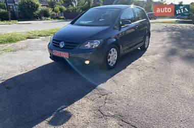 Хетчбек Volkswagen Golf Plus 2005 в Звягелі